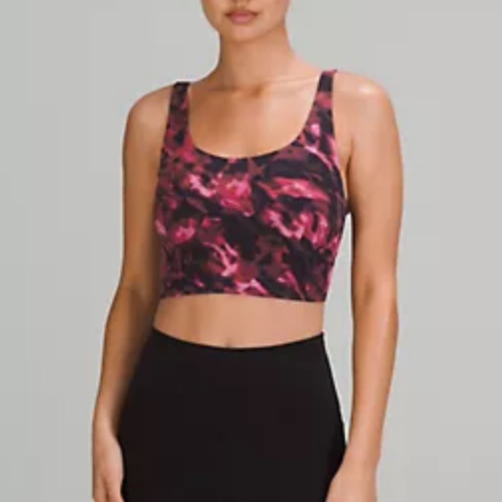 Lululemon top size 4